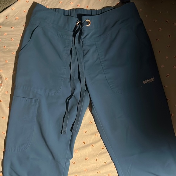 - xs scrub bottoms ( 1 of 2) - Picture 1 of 5